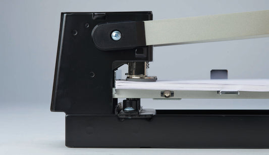 CARL 重型打孔機 Heavy Duty Punch - [No.120] -160 sheets