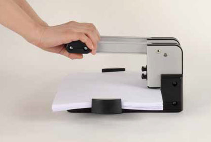 CARL 重型打孔機 Heavy Duty Punch - [HD-410N] -110 sheets