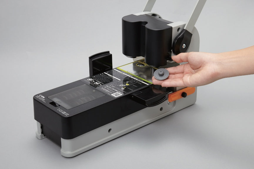 CARL 重型打孔機 Heavy Duty Punch - [HD-530N] -330 sheets